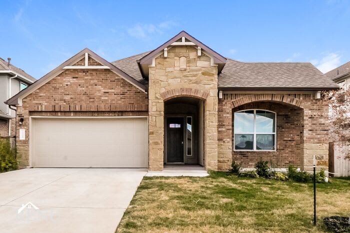 13709 Mcarthur Drive – photo 1