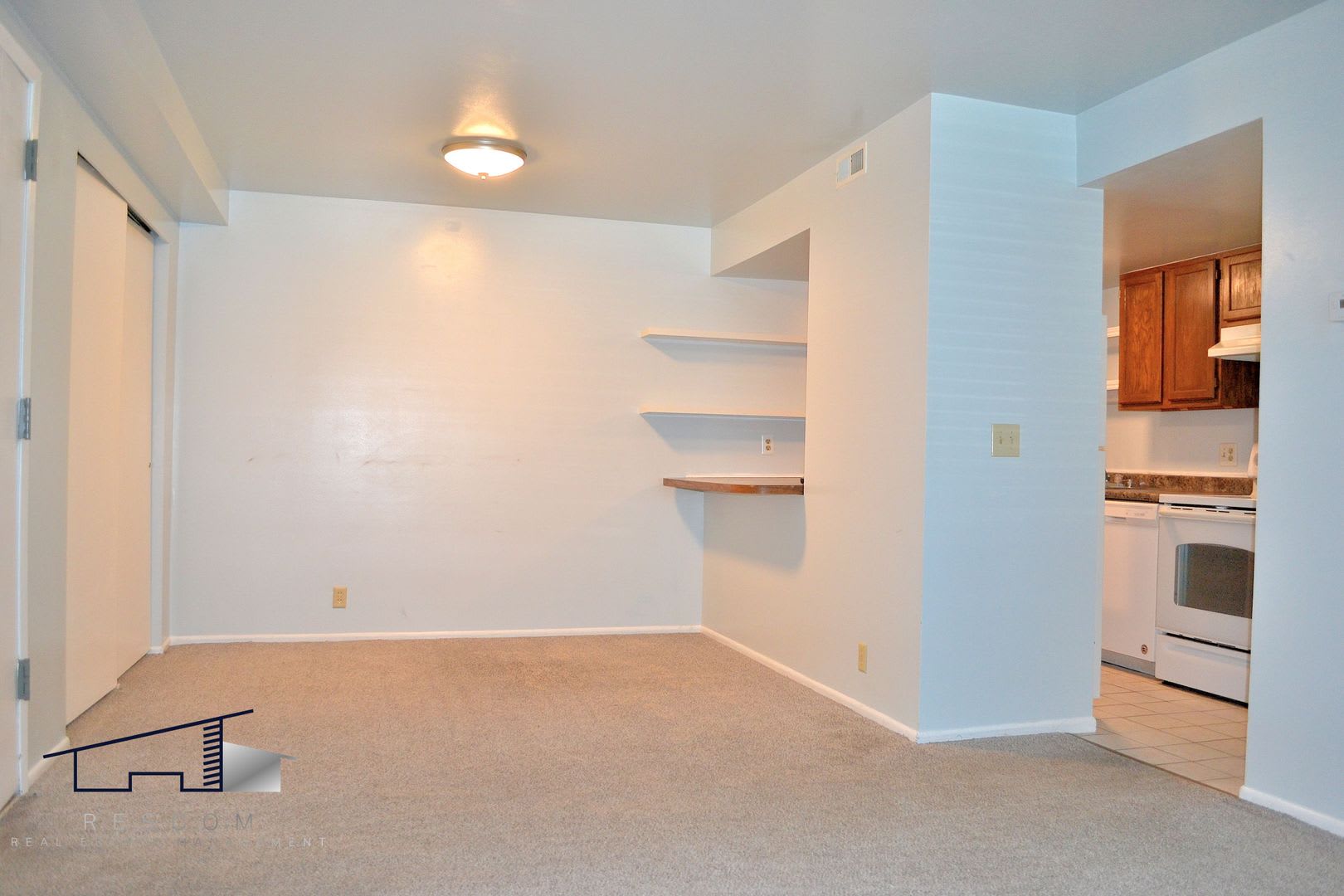 Lower Level Roy 2 Bedroom 1 Bathroom Condo Available – photo 5