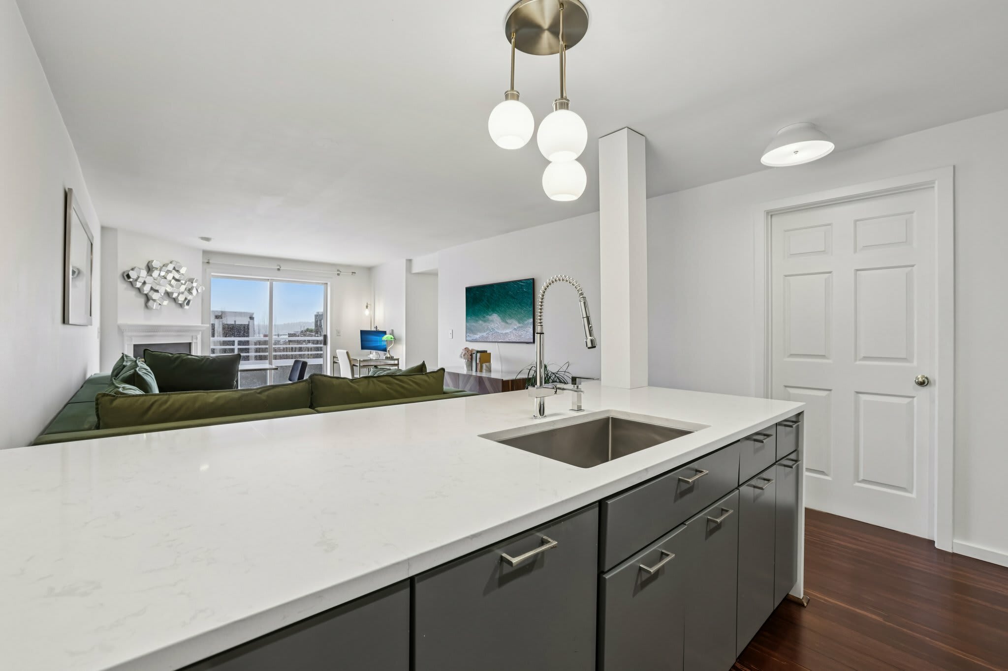 520 2nd Avenue West – photo 2
