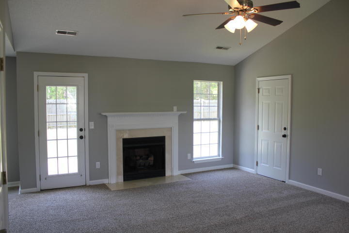 3BD/2BA Ranch in Dorchester II Schools-Available Now – photo 2