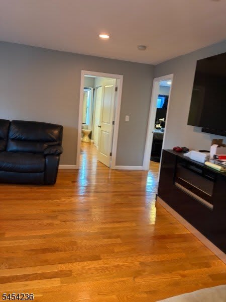 721 Madison Ave – photo 4
