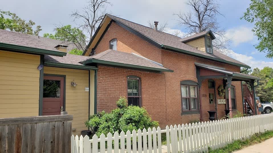 One Bedroom Apartment For Rent Near Pearl Street Mall – photo 4