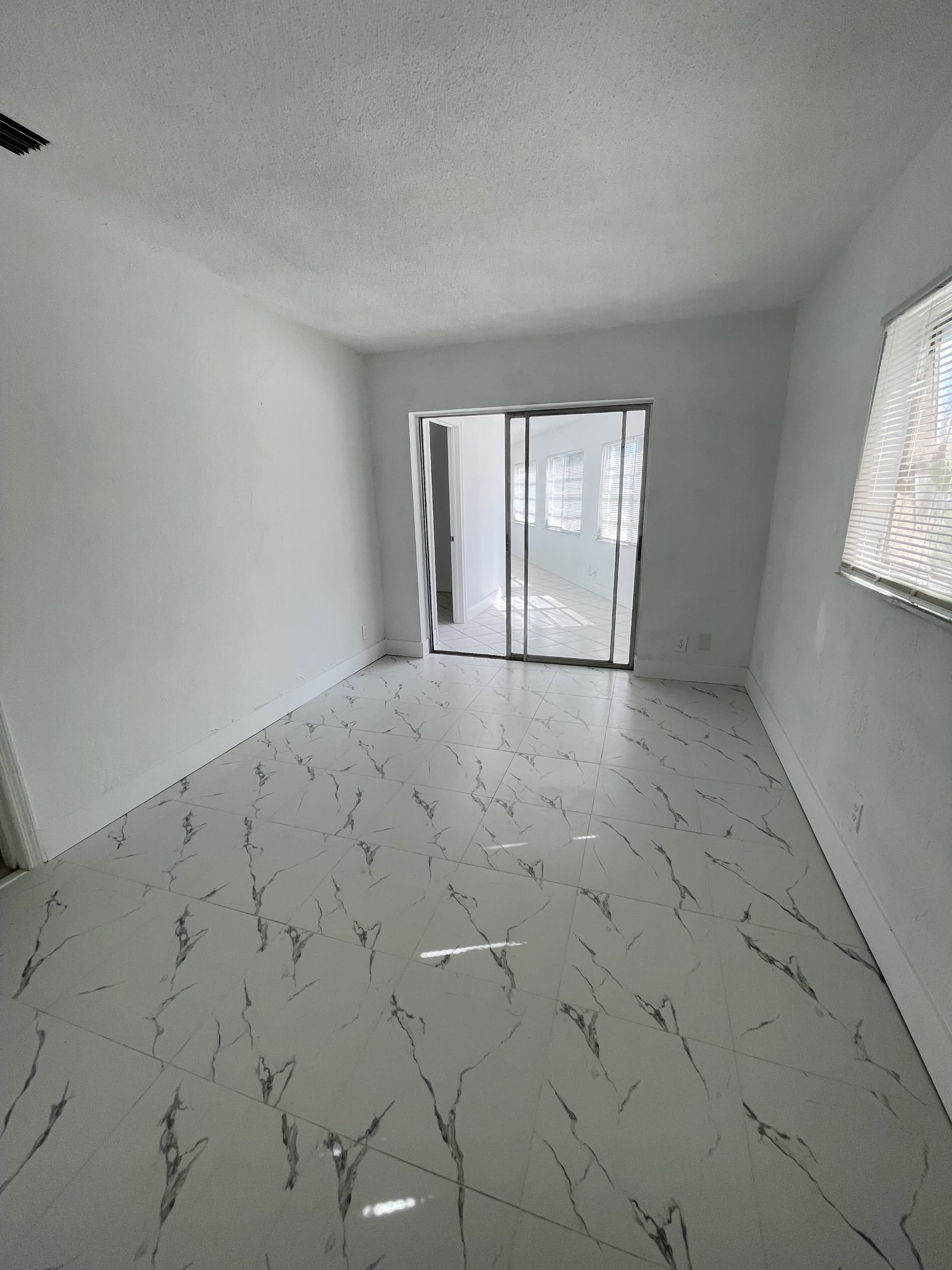 7200 Northwest 77th Street – photo 2
