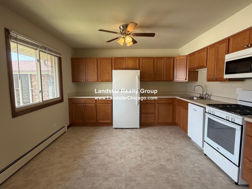 826 North Milwaukee Ave – photo 4