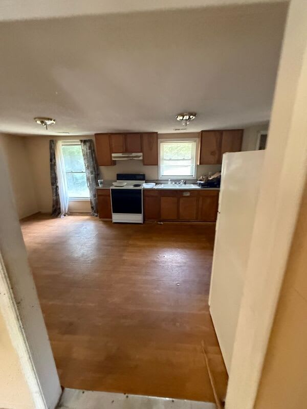 1214 B Manning Rd – photo 5