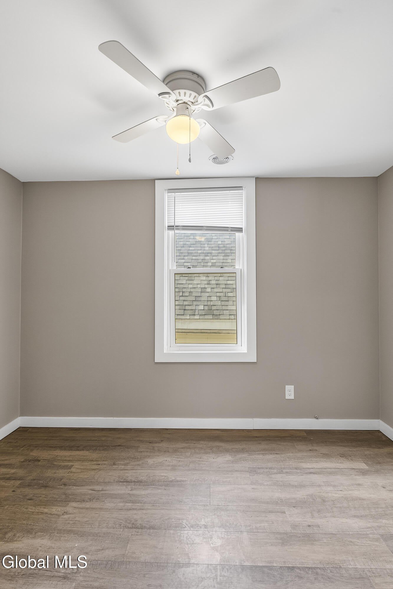 635 Crane Street – photo 3