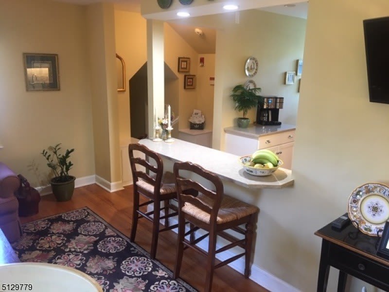 247 Valley Rd – photo 3