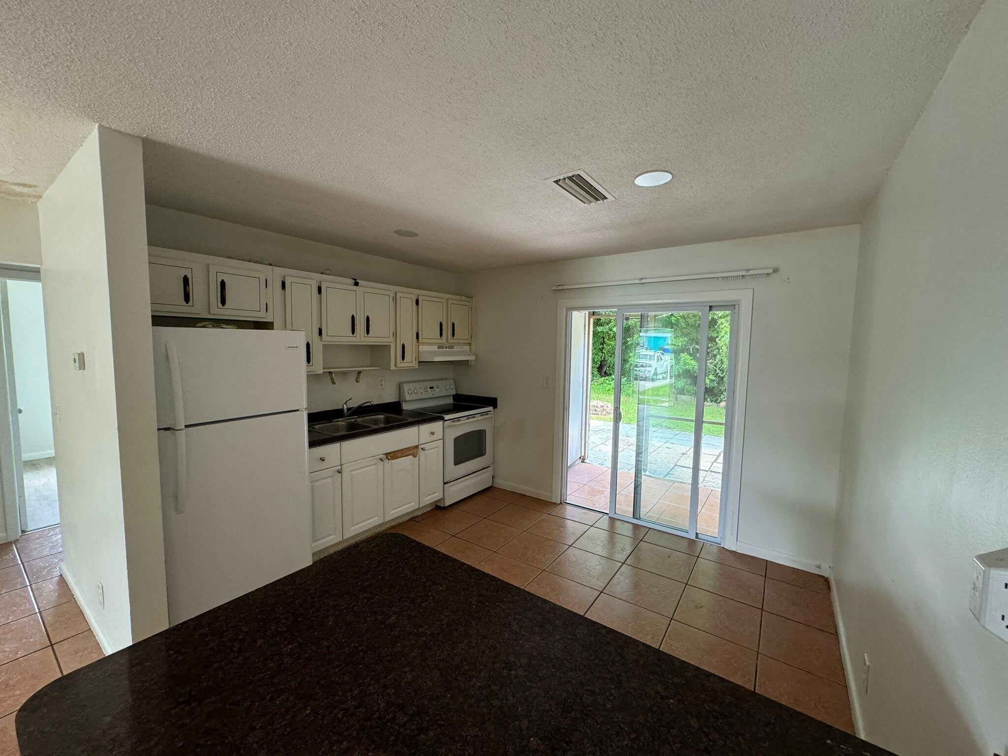 3002 SE Camino Avenue – photo 3
