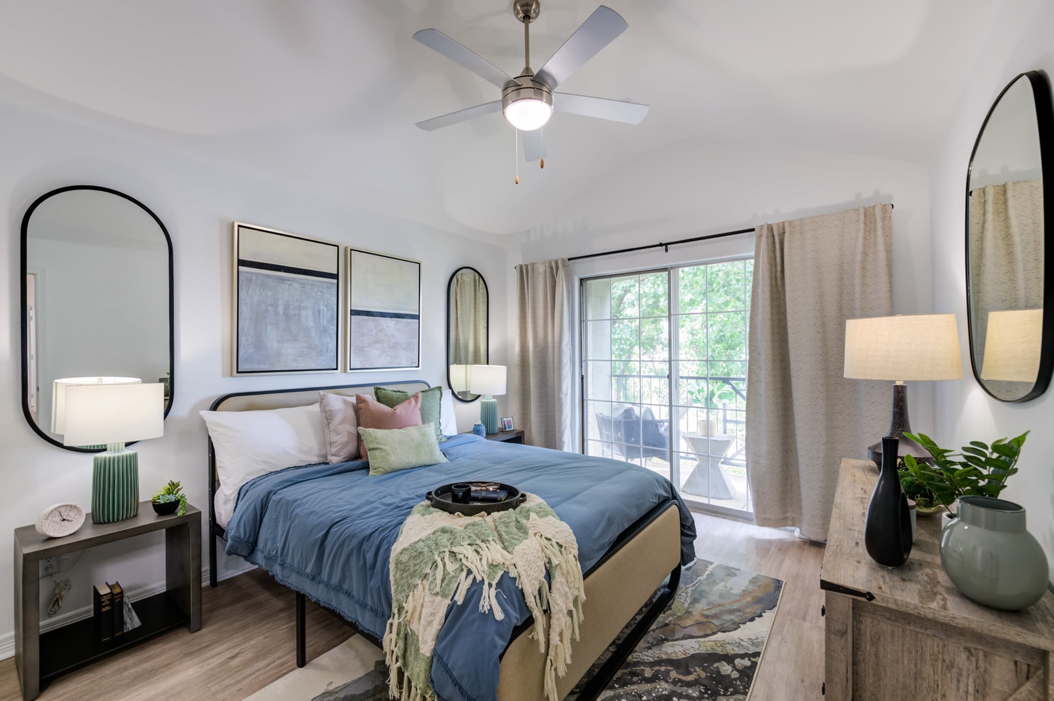 Kensington by the Vineyard Apartments – photo 4