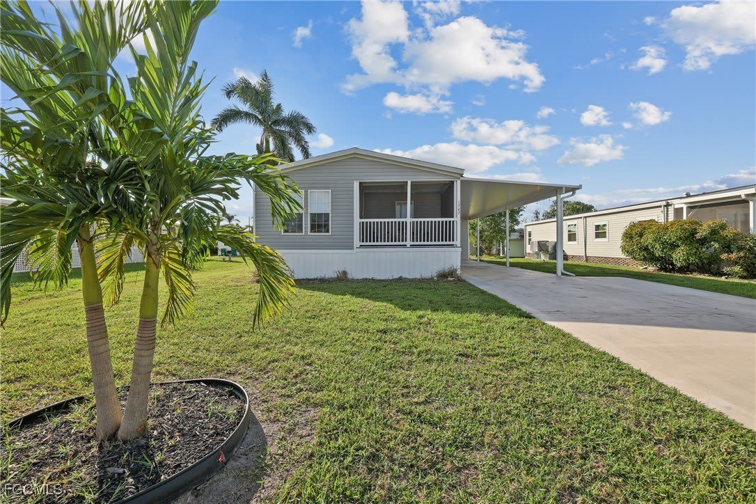 1747 Beverly Drive – photo 2