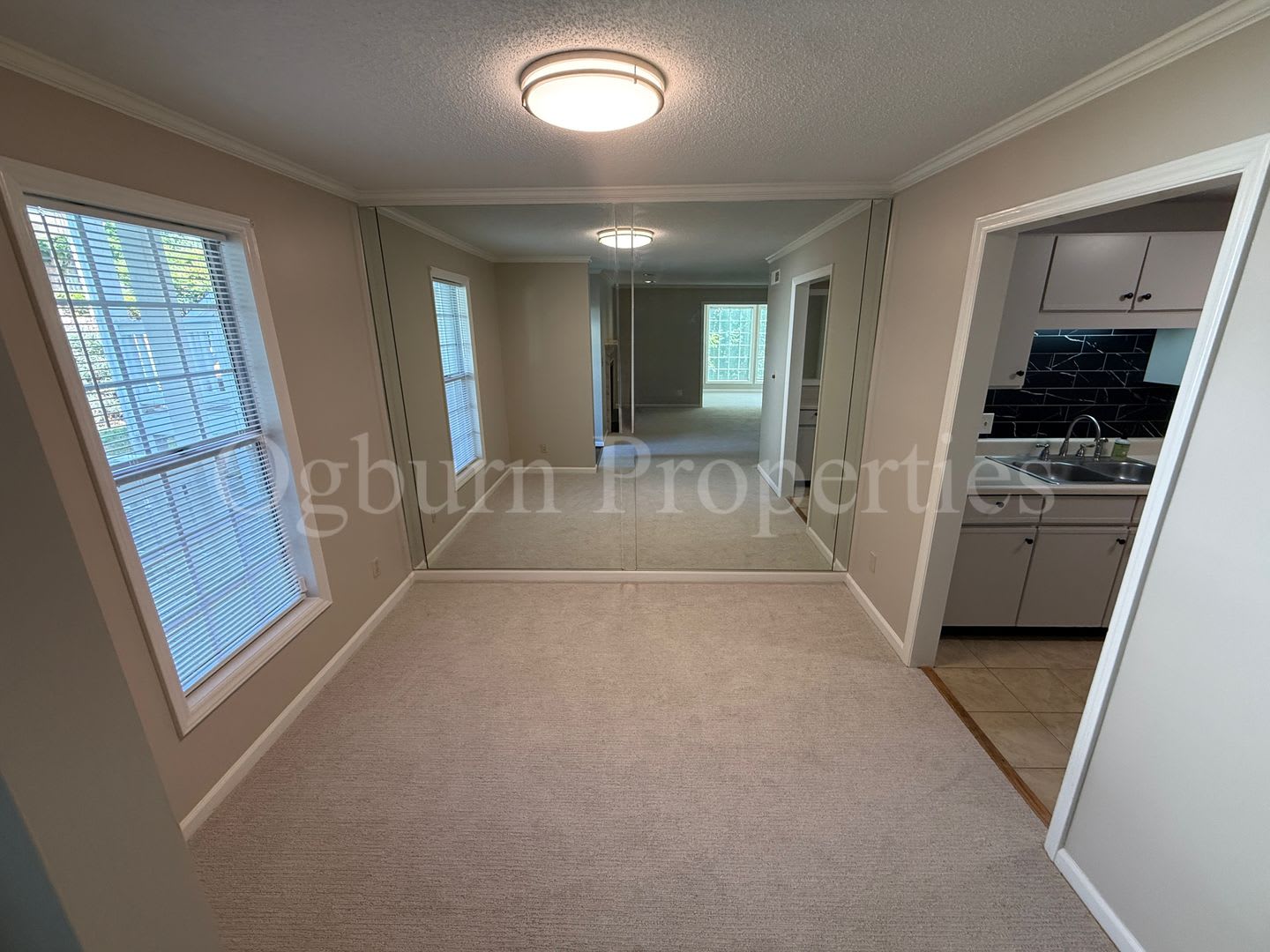 640 Balfour Rd-2BR/2BA Condo in Mayfair Community! – photo 5