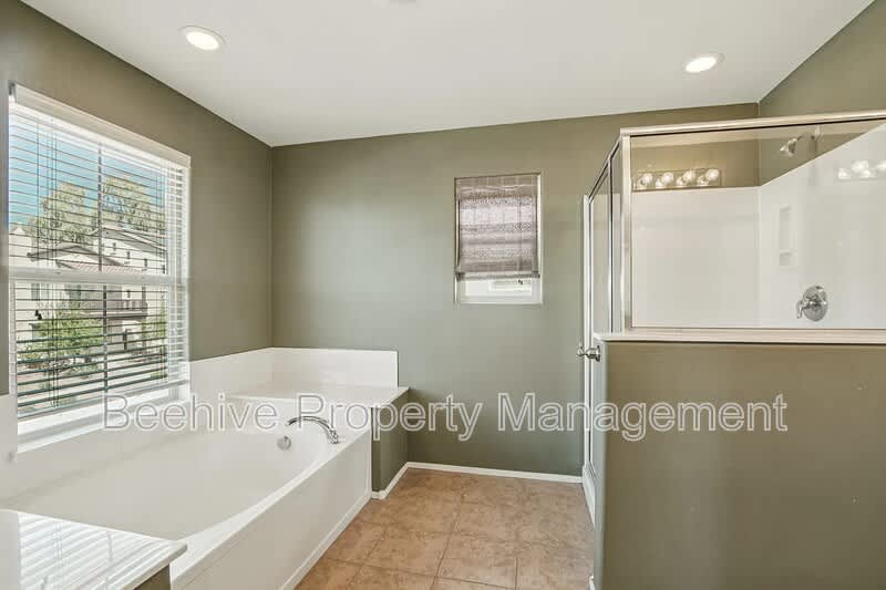 2947 N Evergreen St – photo 5