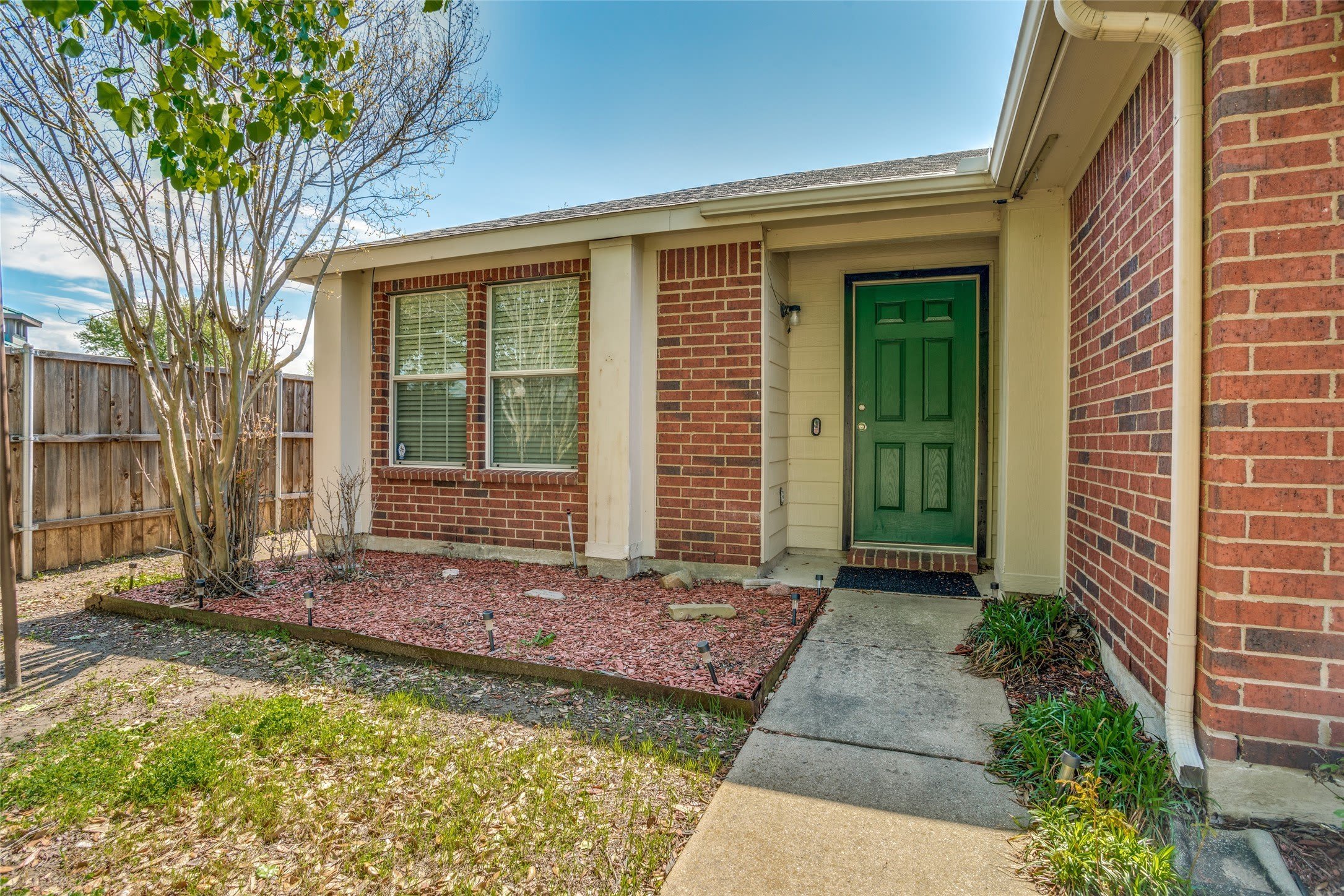 821 Oak Hollow Lane – photo 3