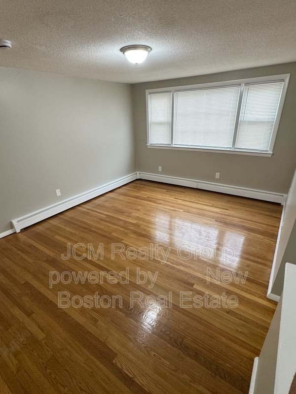 351 Boston Street – photo 3