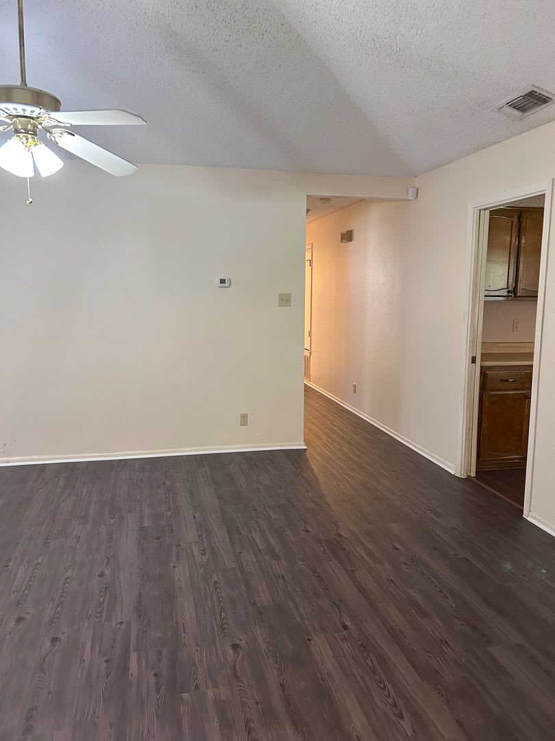 Zero Application Fee For This Lovely Churchill Forest Home – photo 5
