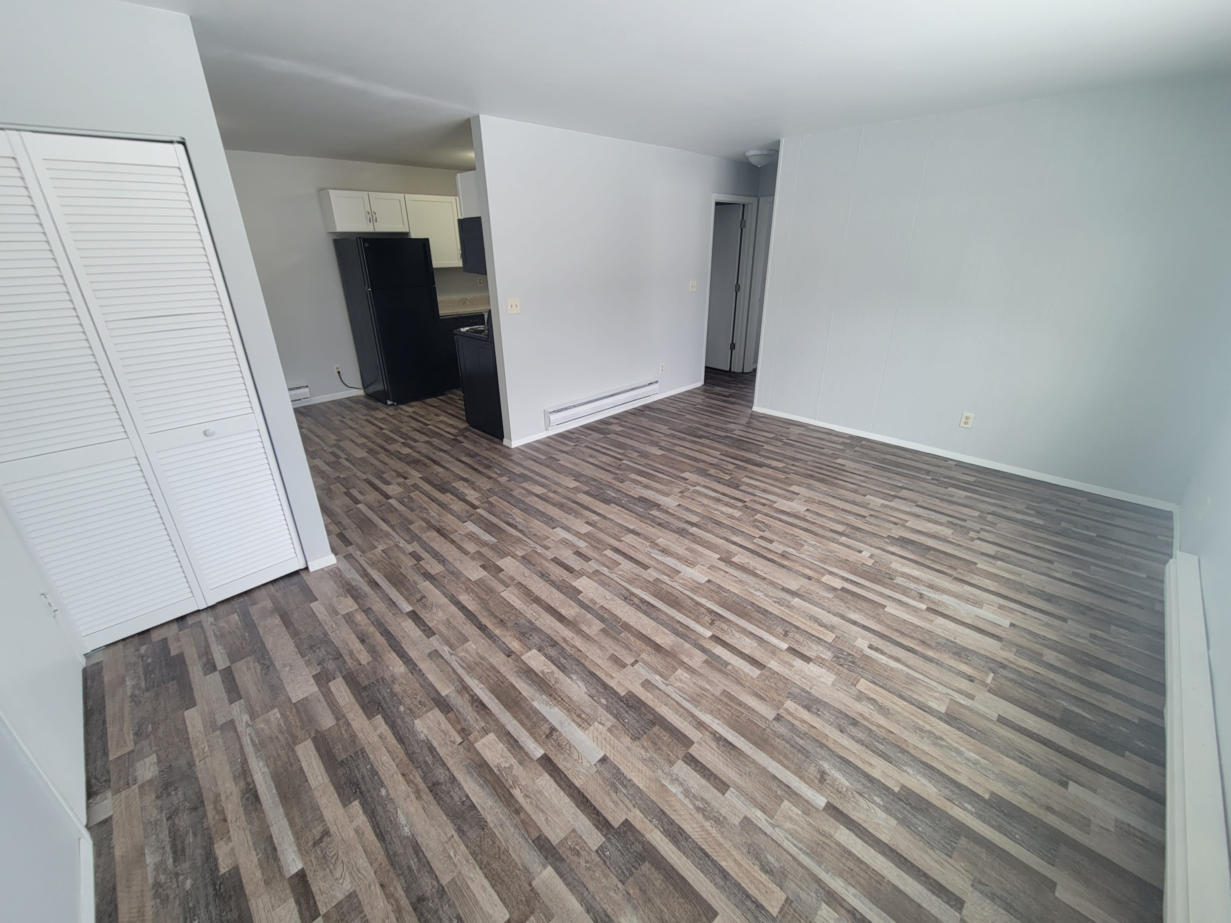 1722 La Cres St – photo 5