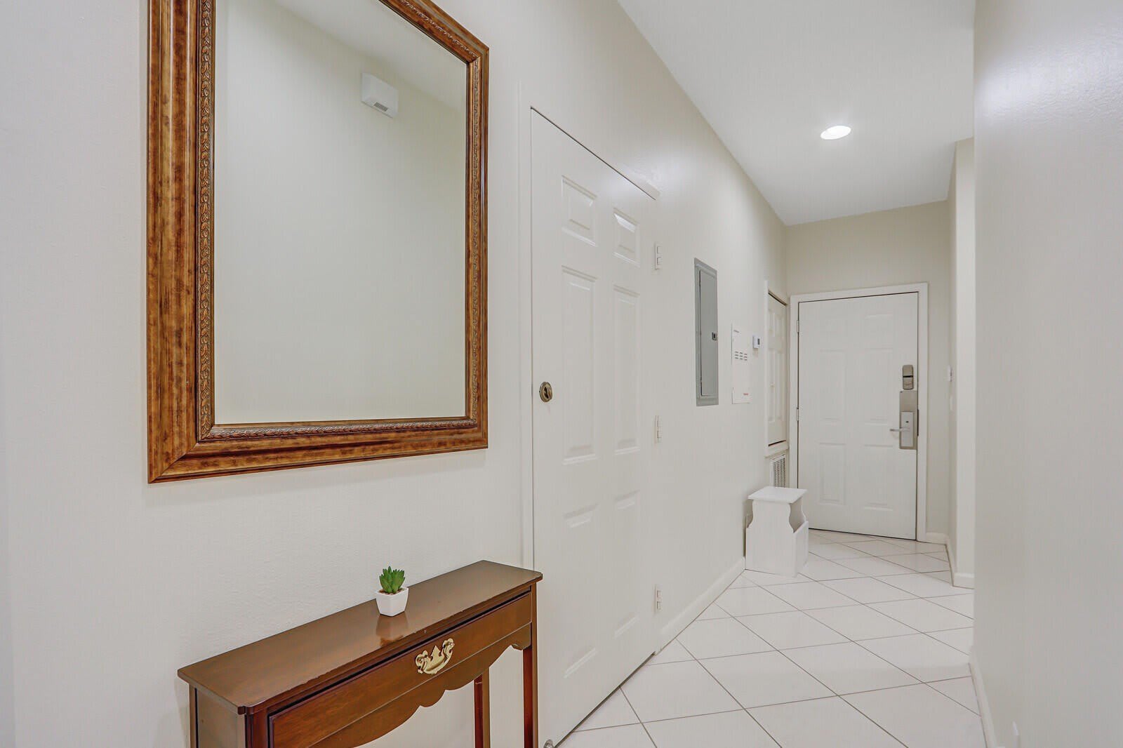 8931 Sandshot Court – photo 3