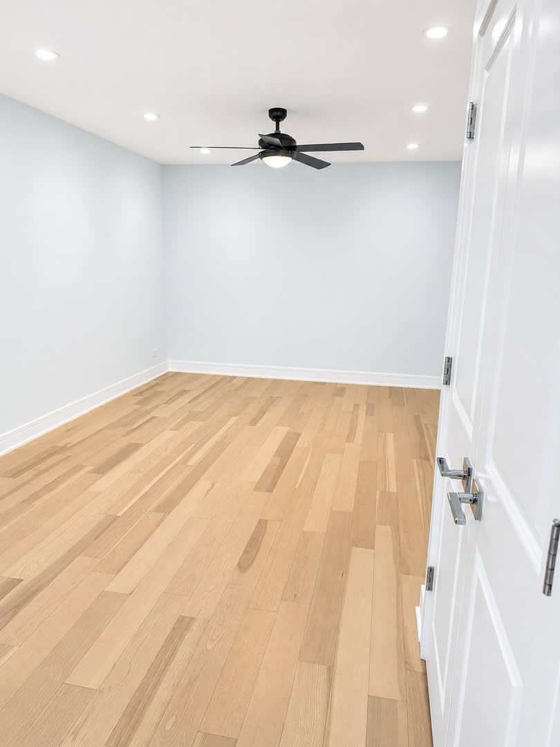 3 Bed / 2.5 Bath Townhome in Sussex Square – Streamwood – photo 4