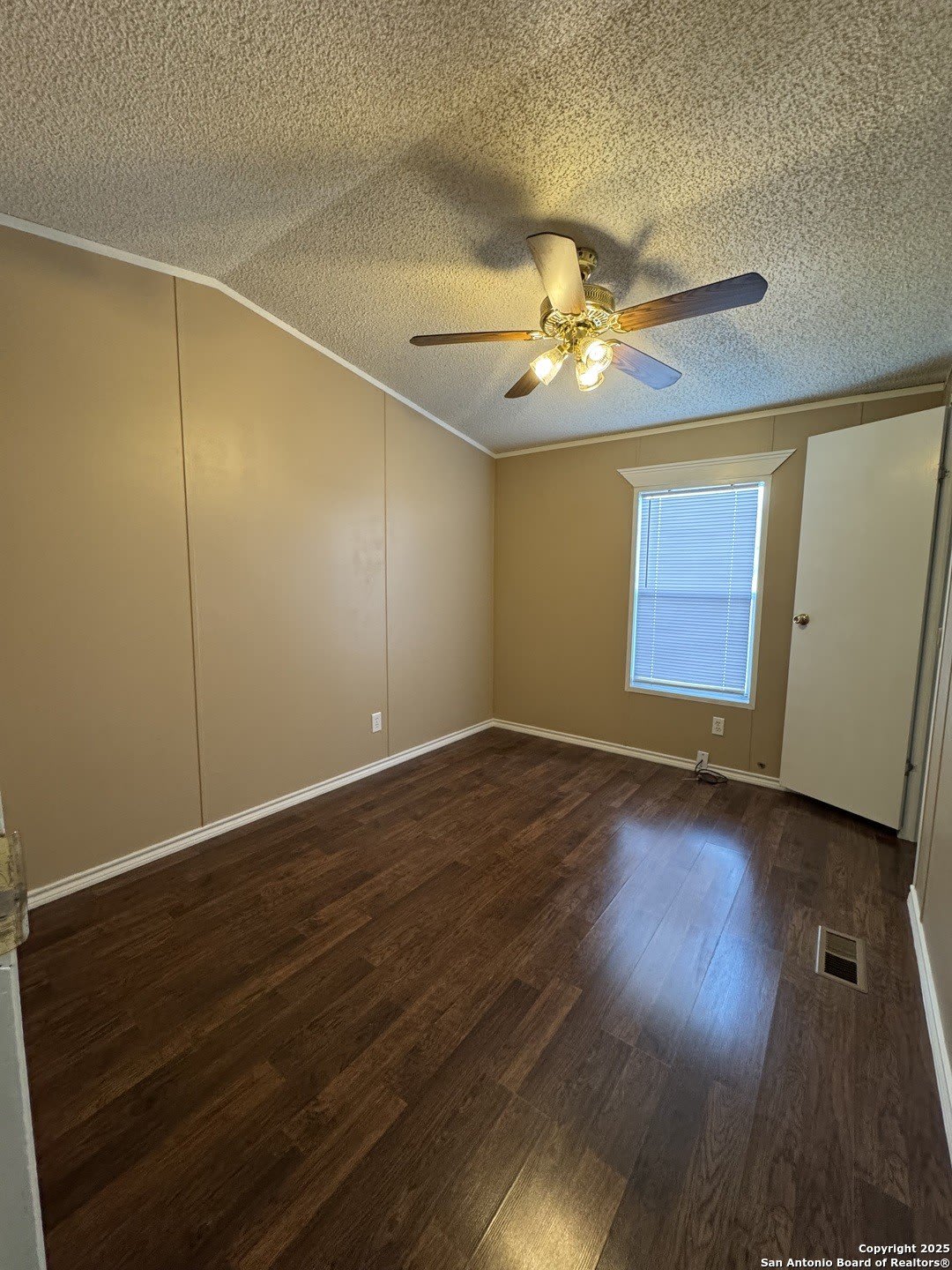 110 Deer Park – photo 3