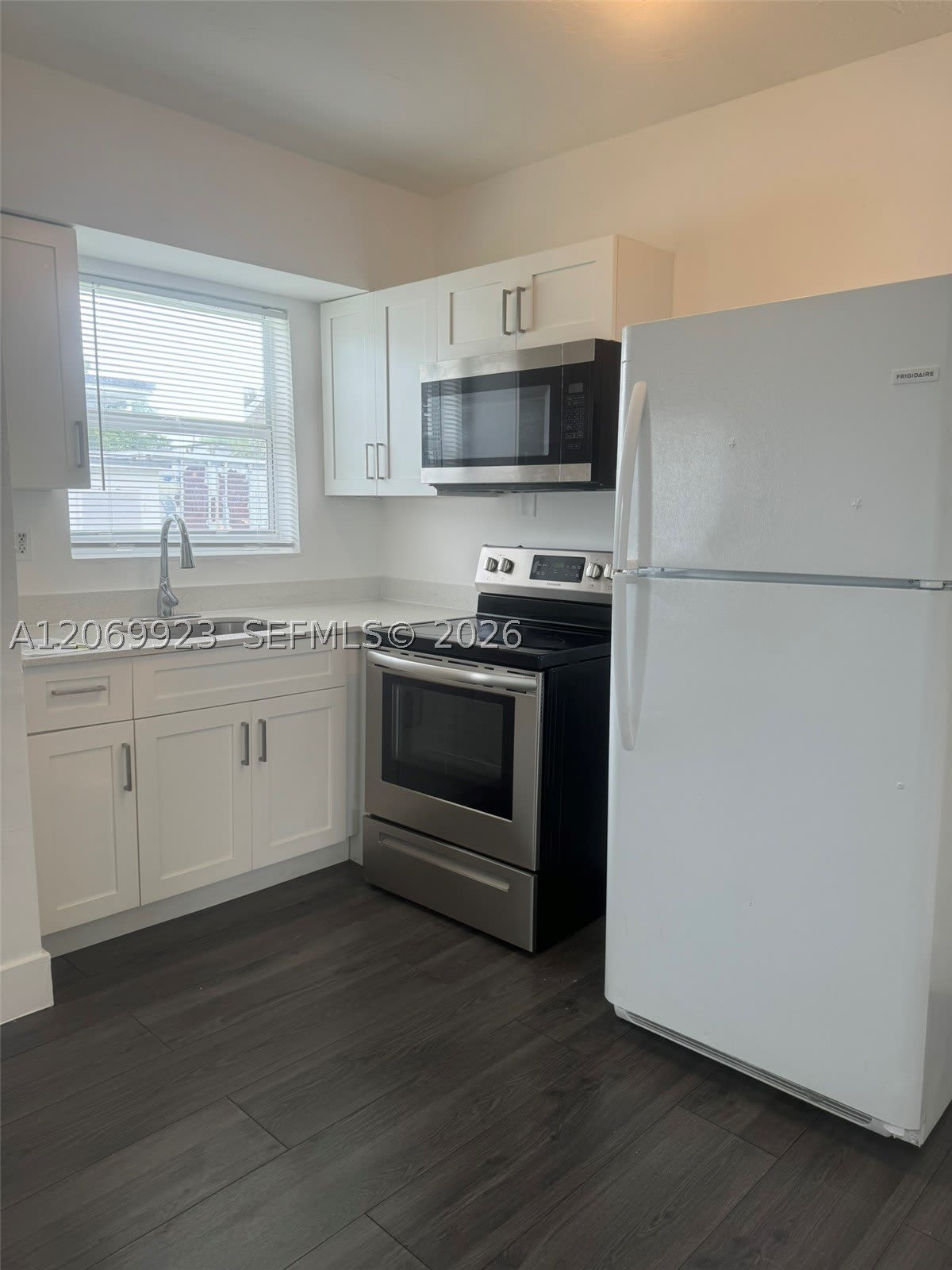 2150 Nw 24Th St – photo 4