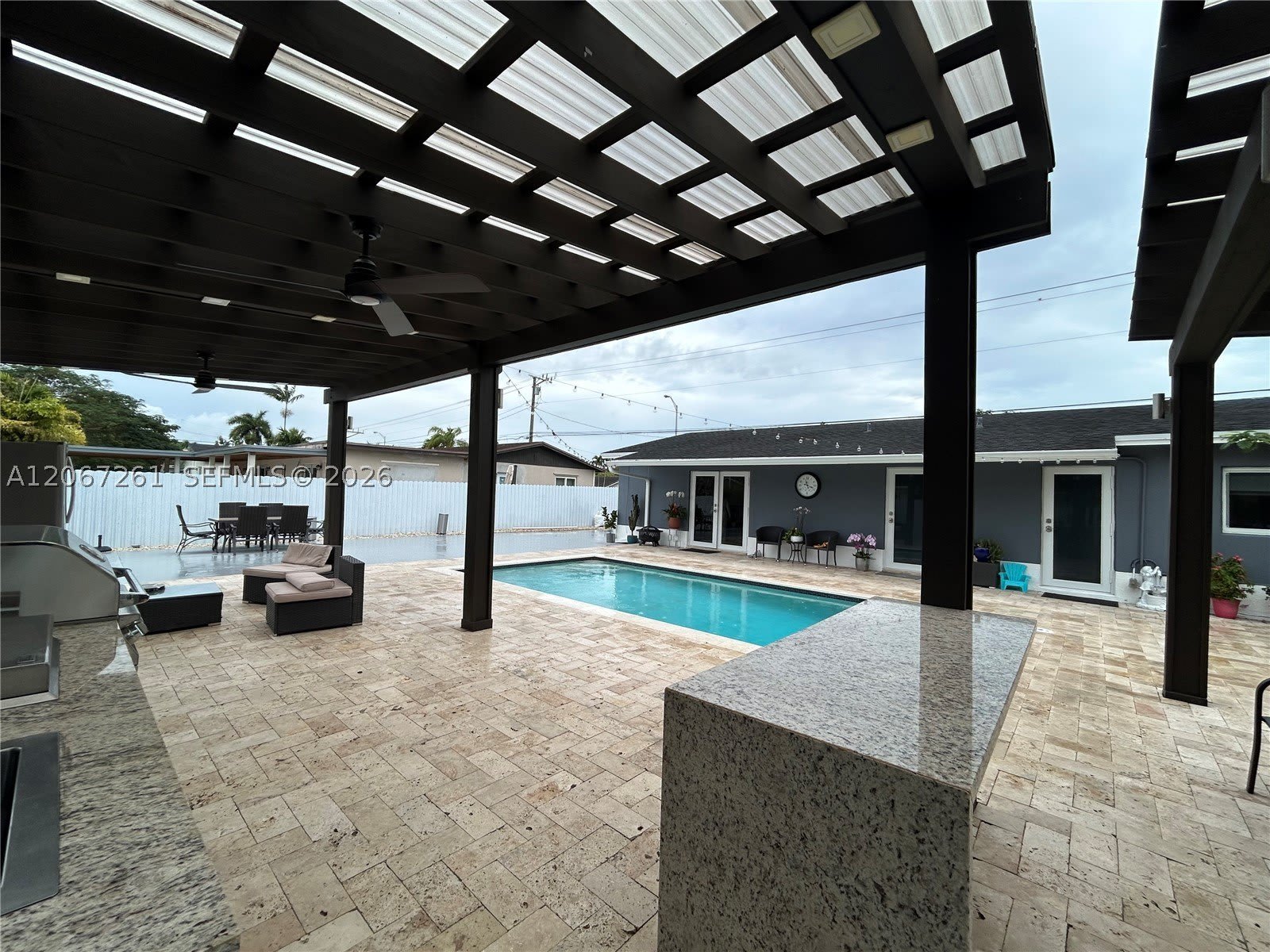 6202 SW 107th Ave – photo 2