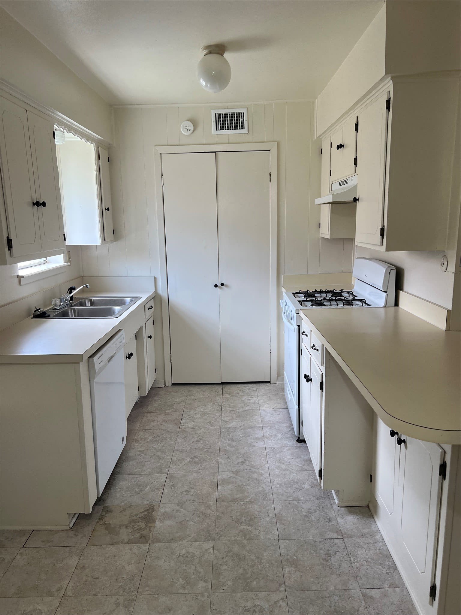 3104 Stanford Street – photo 3
