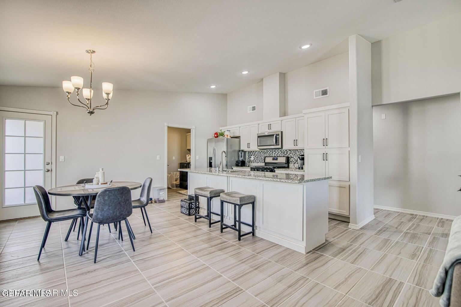 14724 CHARLES FOSTER Avenue – photo 5