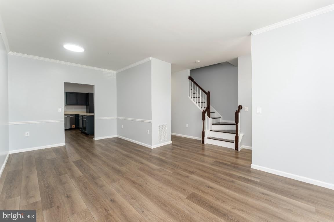 2383 LACONIA Court – photo 5