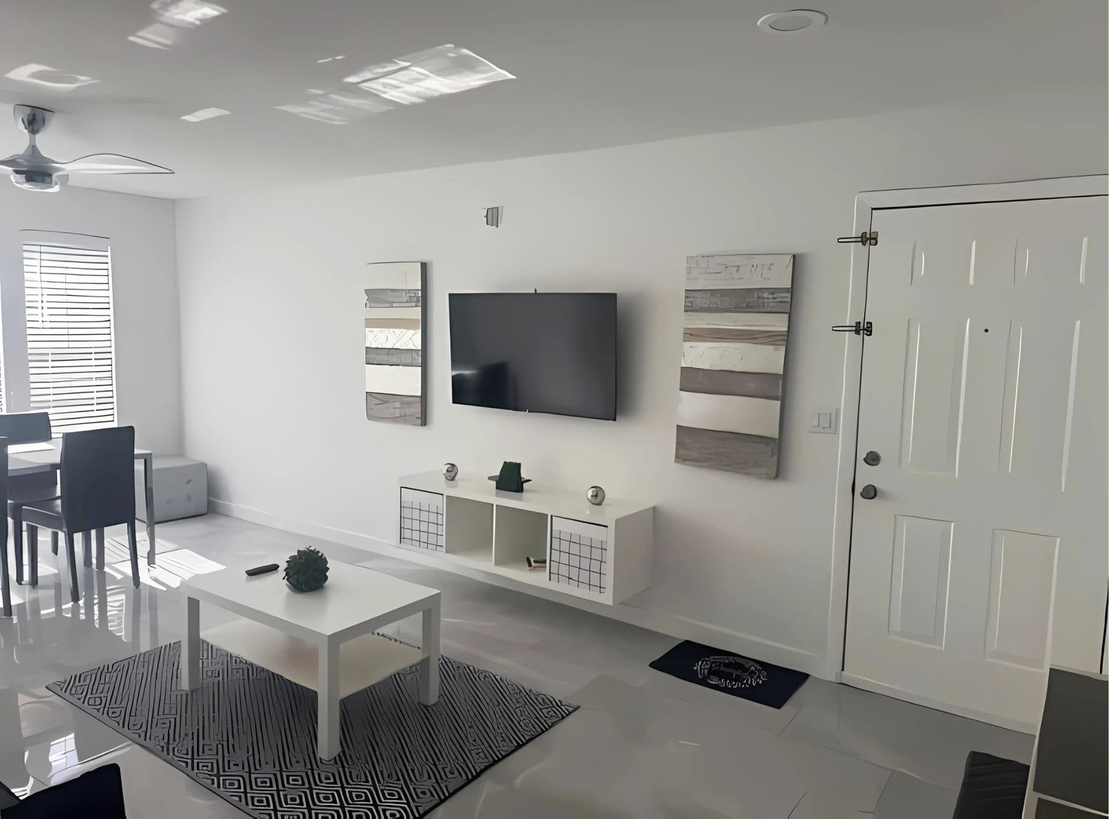 11508 Westwood Boulevard – photo 3