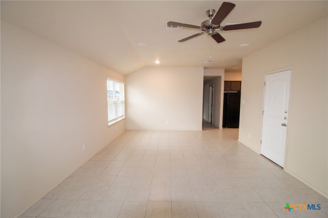 1705 Montell Street – photo 2