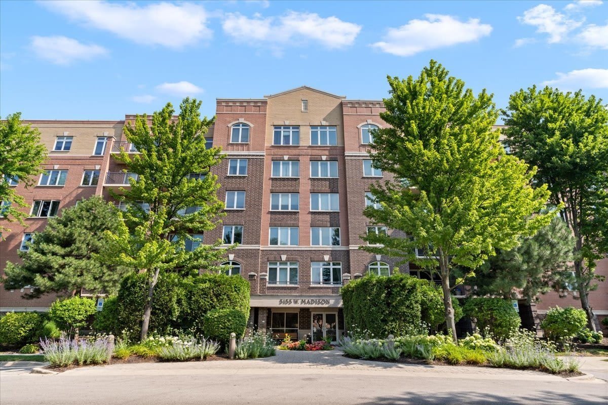 5155 MADISON Street – photo 1