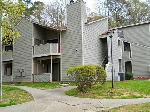4600 Sharon Chase Dr #F Charlotte, NC 28215 – photo 2