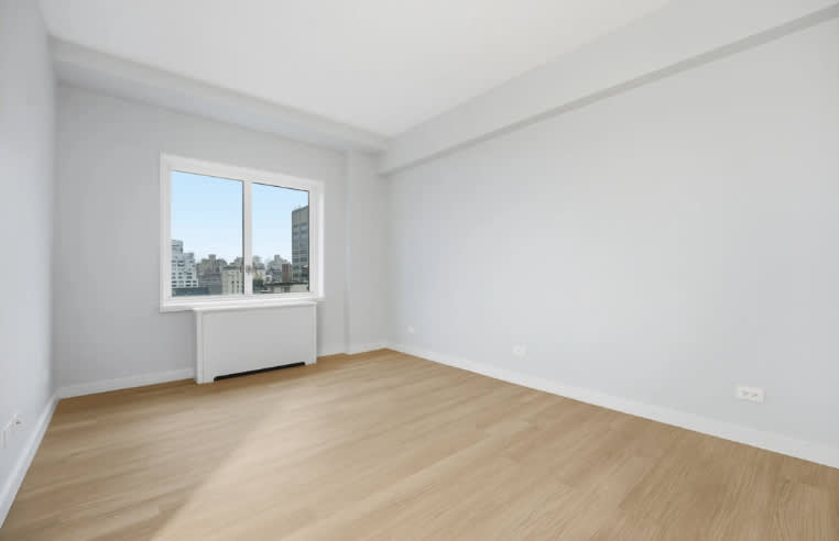 162 E 66th St – photo 5