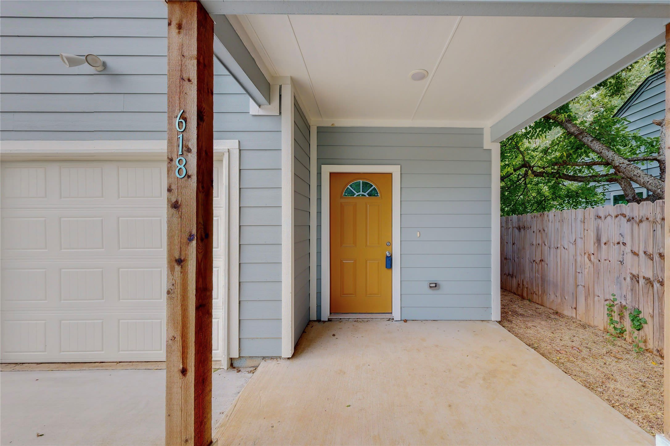 618 W Sears Street – photo 4