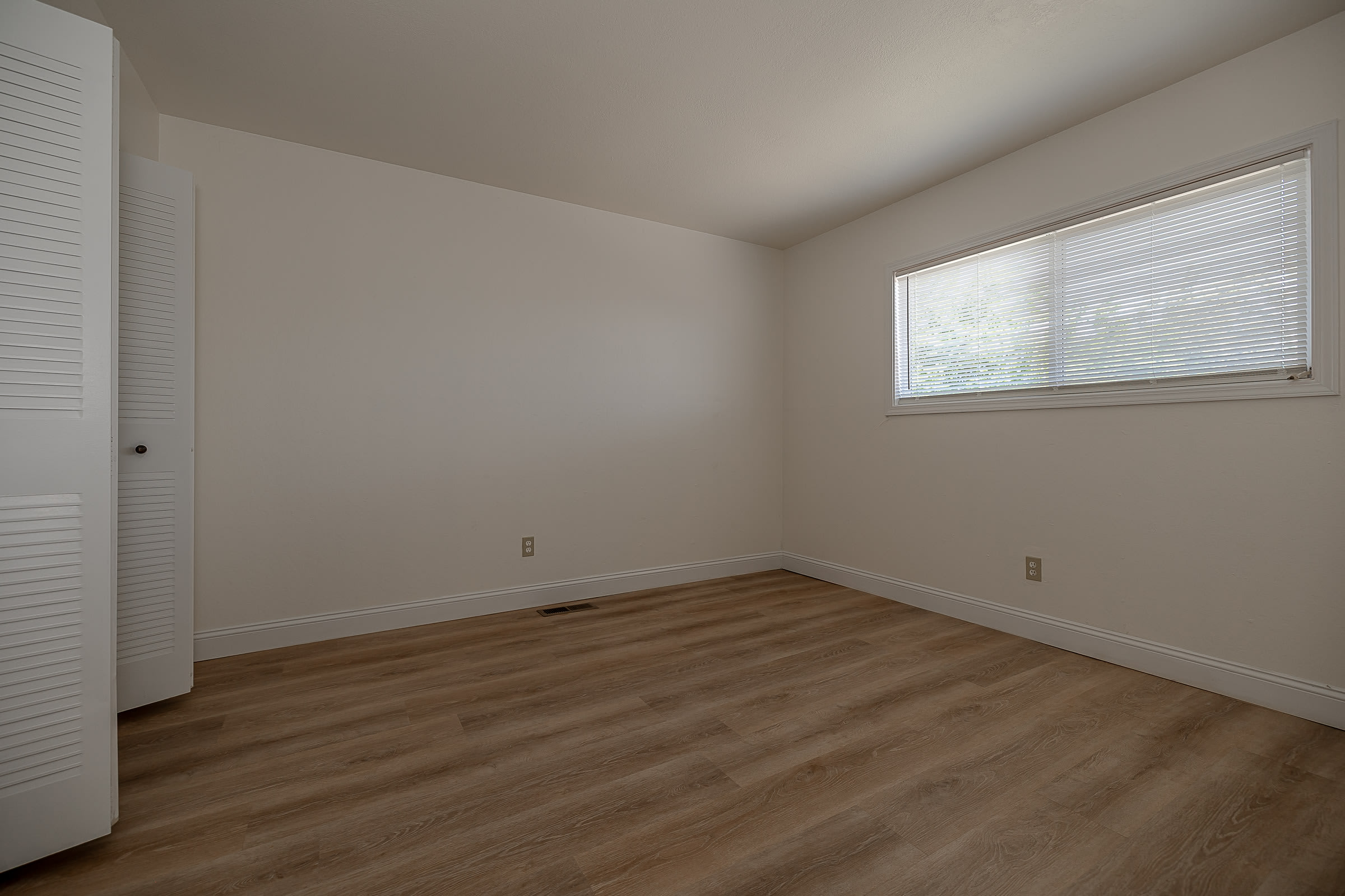 1103 Crescent Lane – photo 5