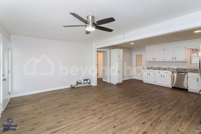 120 Passons Road – photo 3
