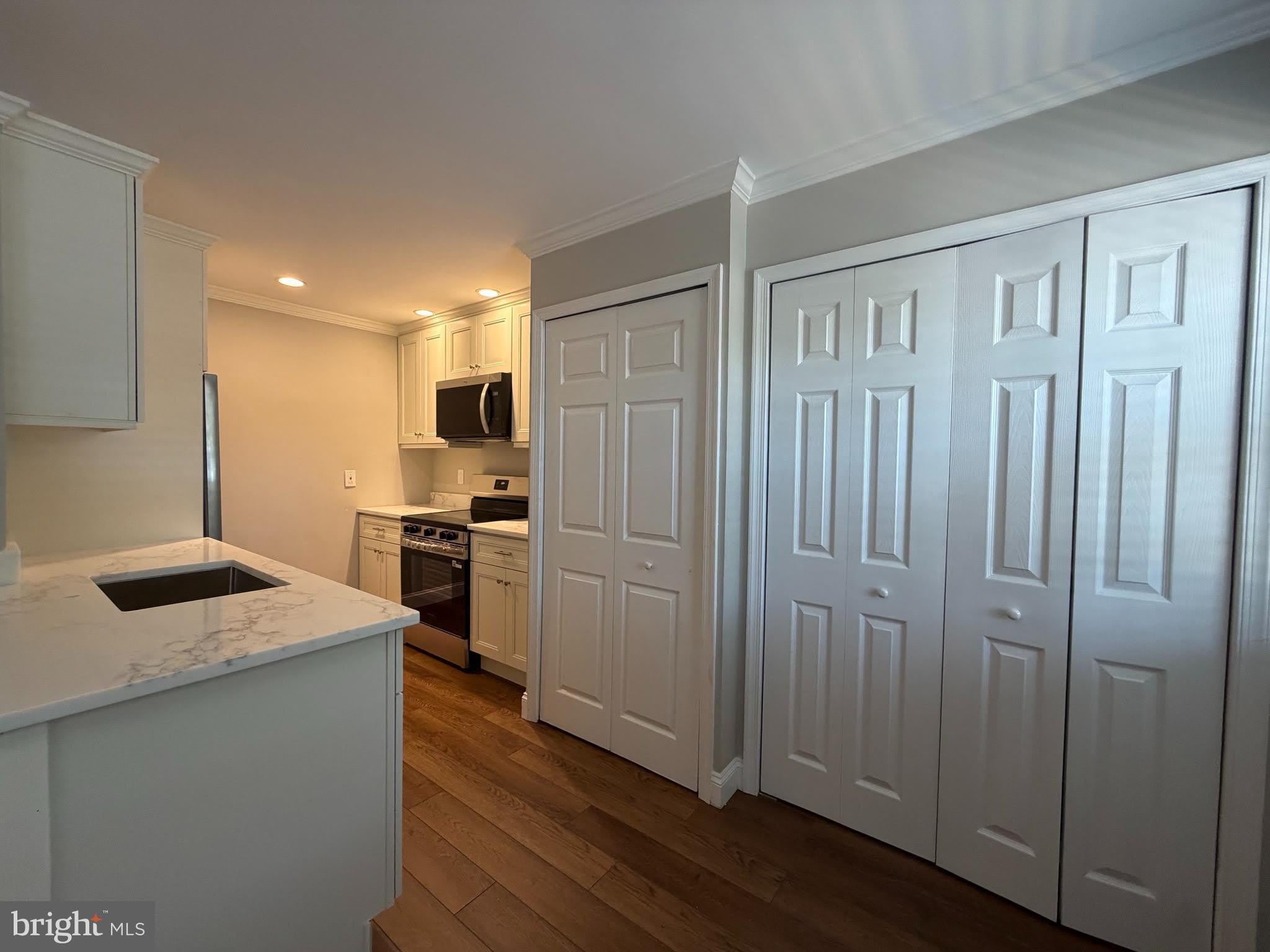 403 S Main Street – photo 5