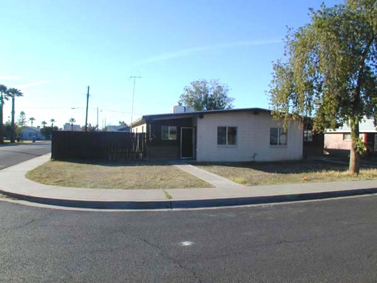 1859 E Cheery Lynn Rd – photo 1