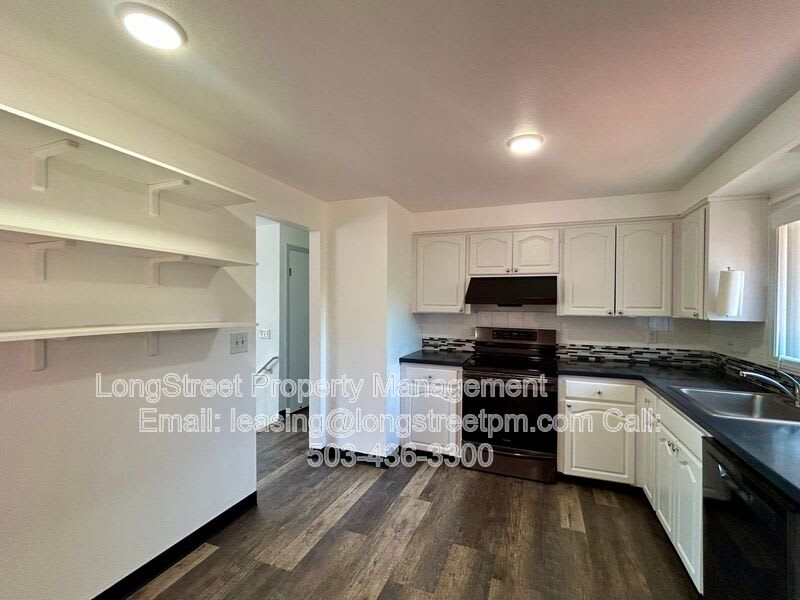 794 SW Orchard Pl – photo 5
