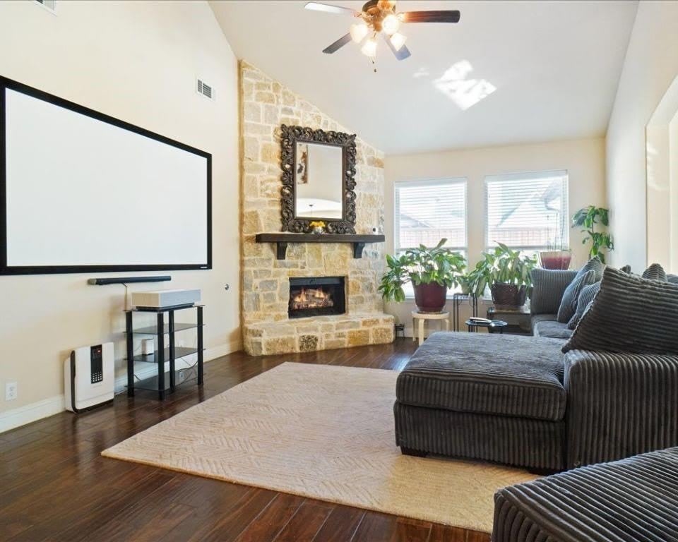 4308 Cherry Lane – photo 4