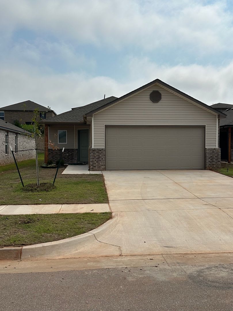 Pre-Leasing Now – photo 2