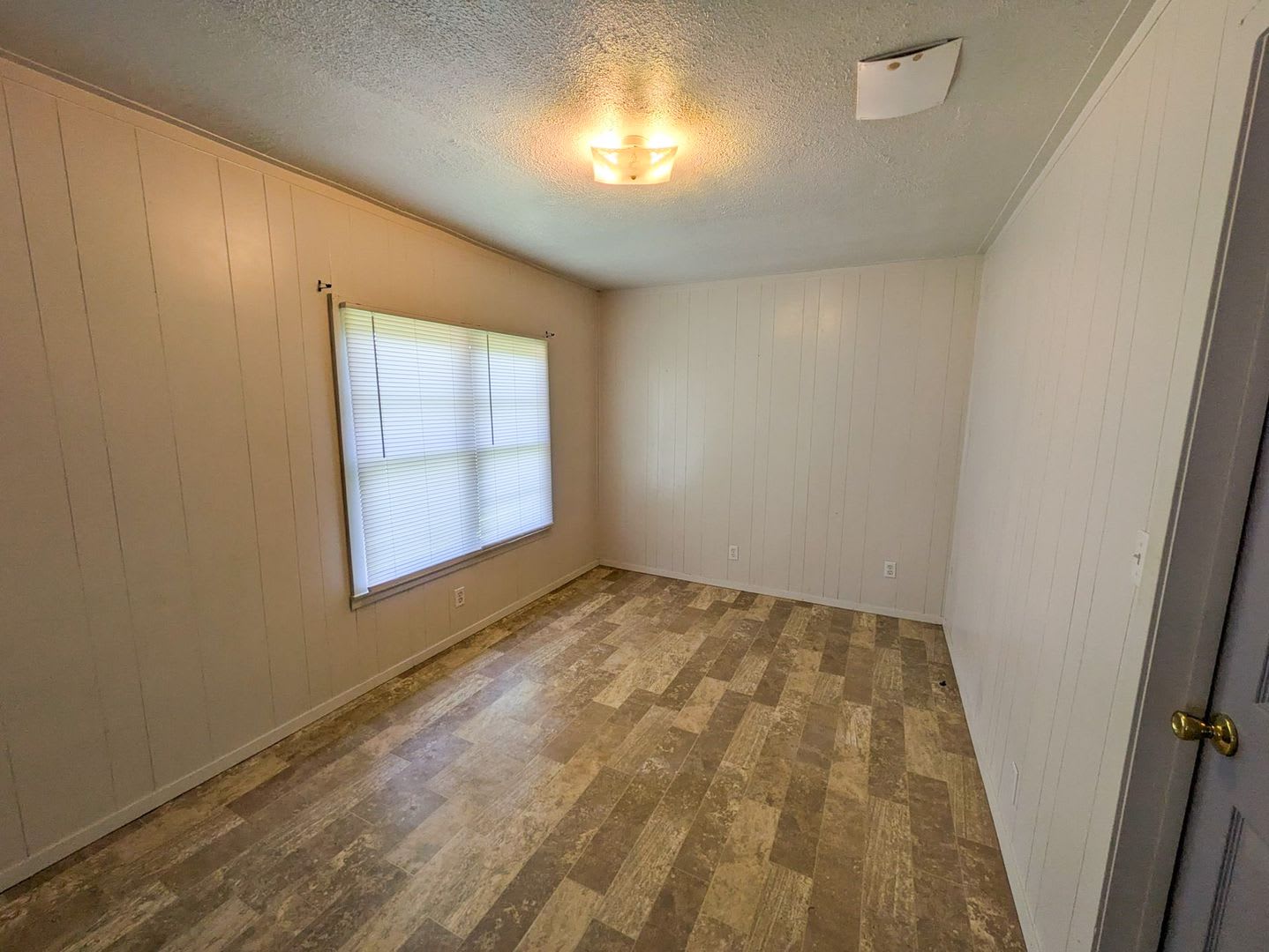 485 Old Hwy 90 W, Unit 30, Vidor, TX 77662 – photo 2