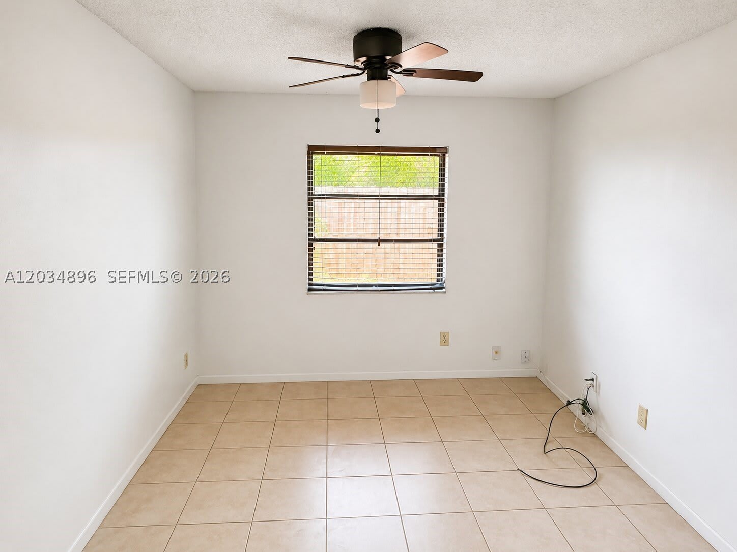 3819 SW 69th Ave – photo 3