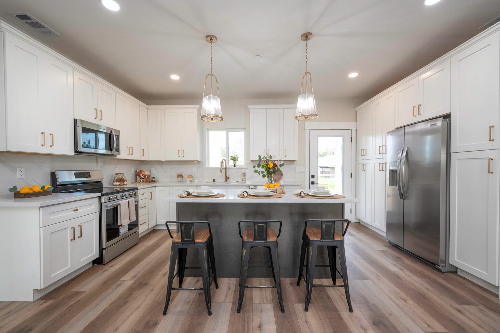 2775 Village Drive – photo 2