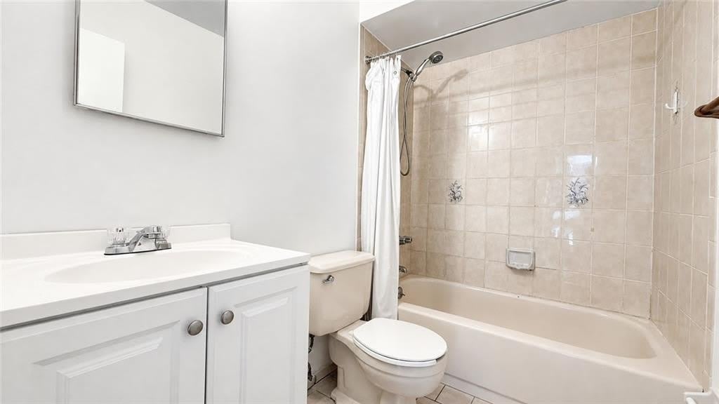22 Windsor Court – photo 5