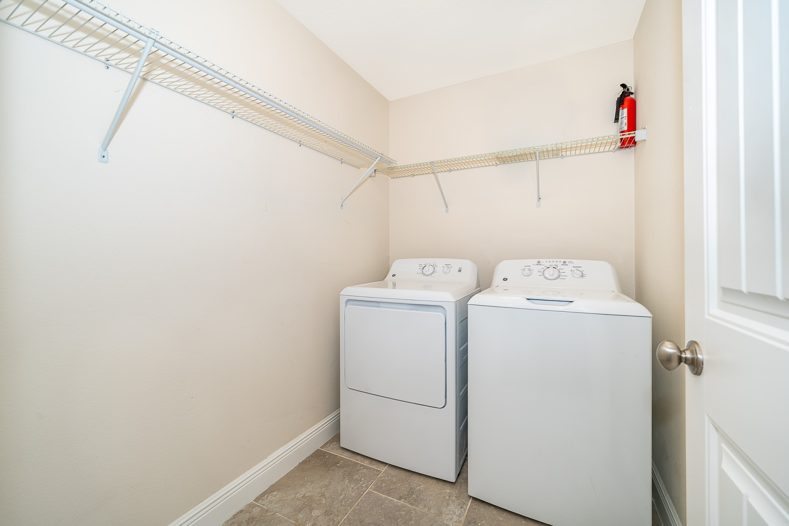 10061 Town Lake Drive 1 – photo 2
