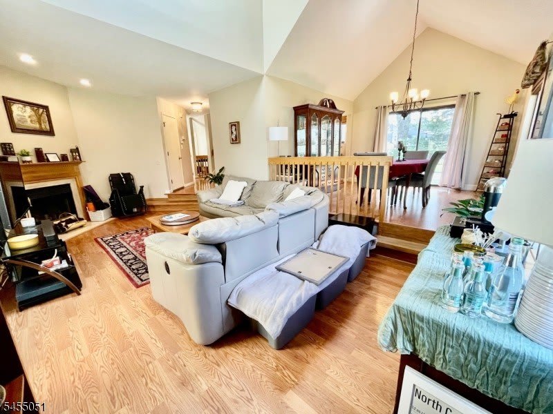 2 Hawthorne Pl – photo 4
