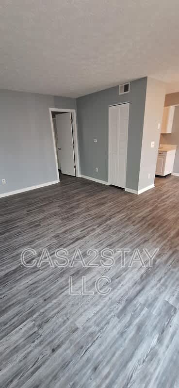 377 Redmar Blvd – photo 3