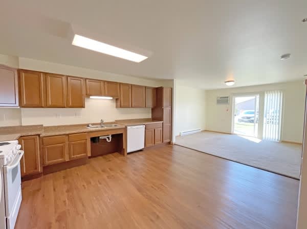 Gateway Apartments – photo 2