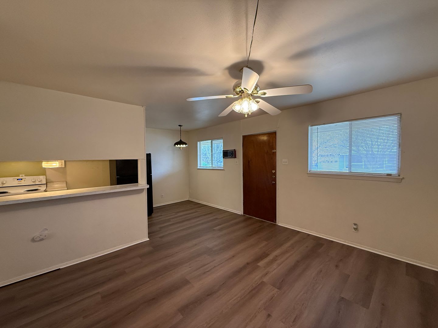 1/1 Triplex – photo 5